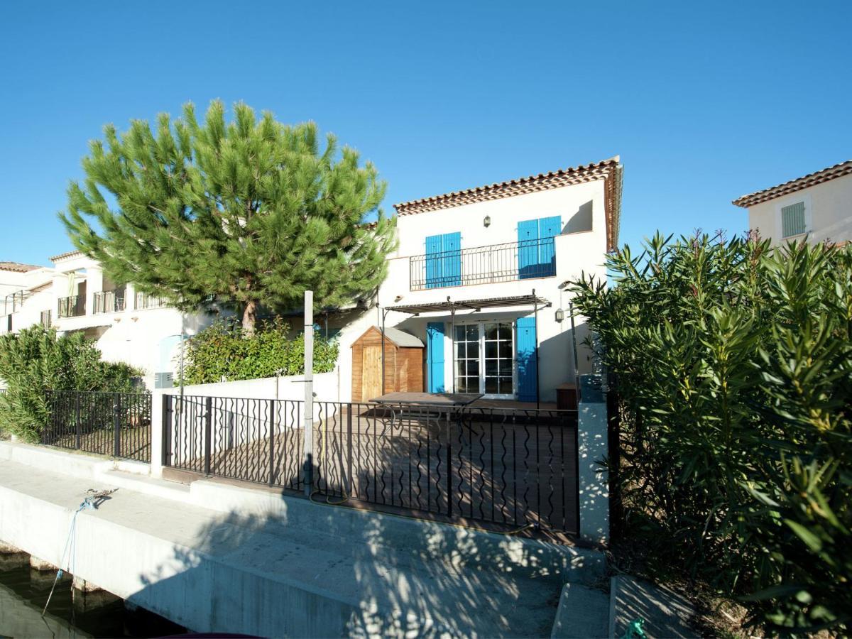Modern Villa Near The Sea With Balcony Aigues-Mortes Dış mekan fotoğraf