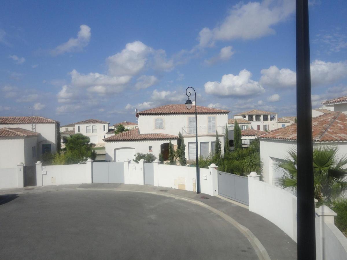Modern Villa Near The Sea With Balcony Aigues-Mortes Dış mekan fotoğraf